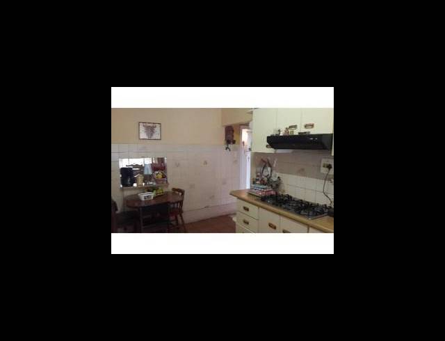 4 BEDROOM HOUSE TO LET IN PRESTBURY